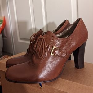 Kenneth Cole Women Shoes